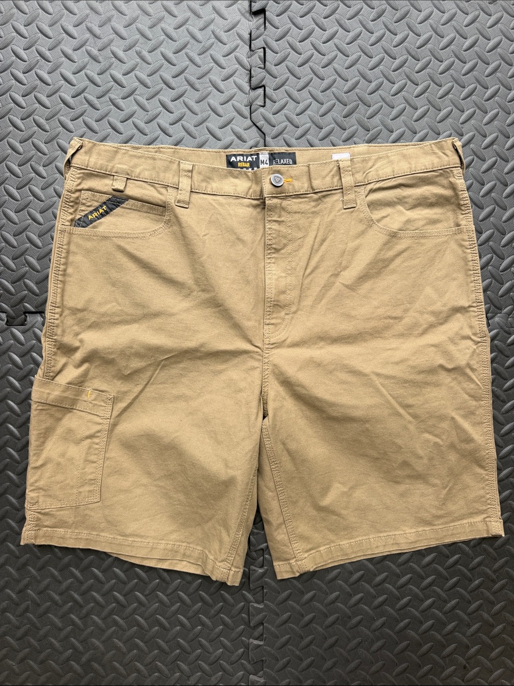 Ariat Rebar Relaxed Men's Khaki Work Cargo Shorts size 40